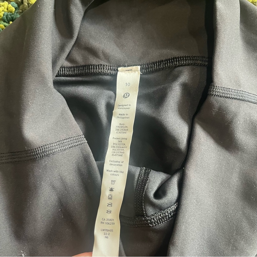 lululemon athletica black High-Rise Biker Shorts - Picture 4 of 4